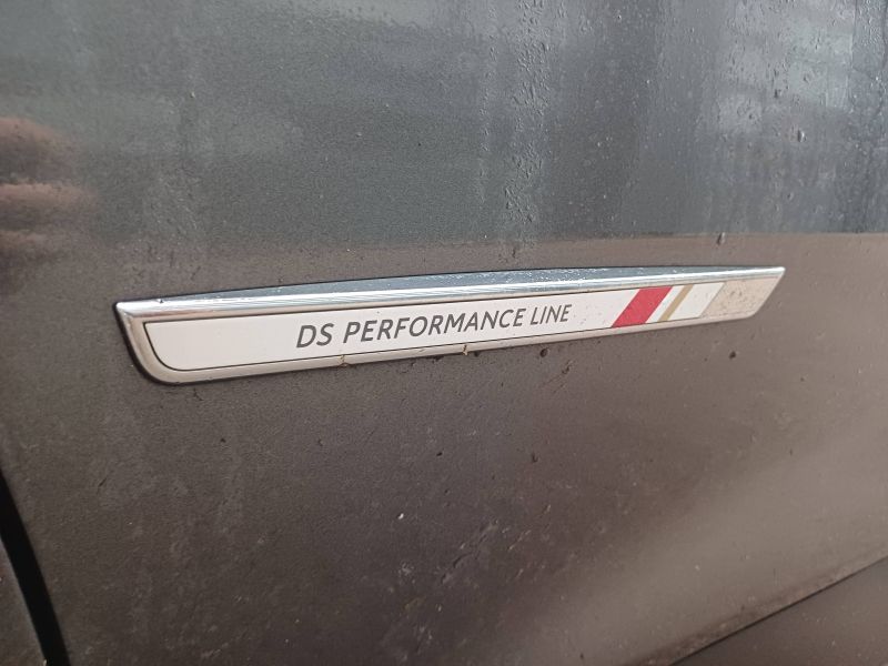 Théobald occasion DS7 Crossback SUV Hybride Gris